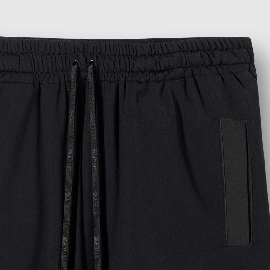 THE BASKETBALL SHORTS